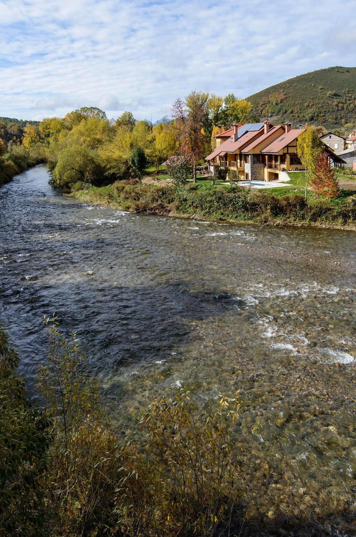 Penzion El Casar Del Puente Boca de Huérgano Exteriér fotografie